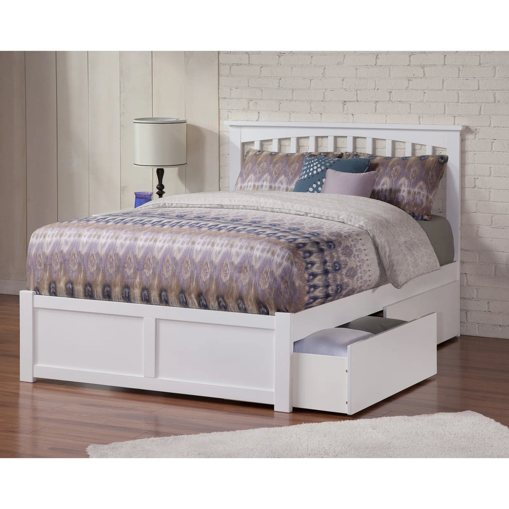 White Platform Bed with Footboard and 2 Drawers T6379