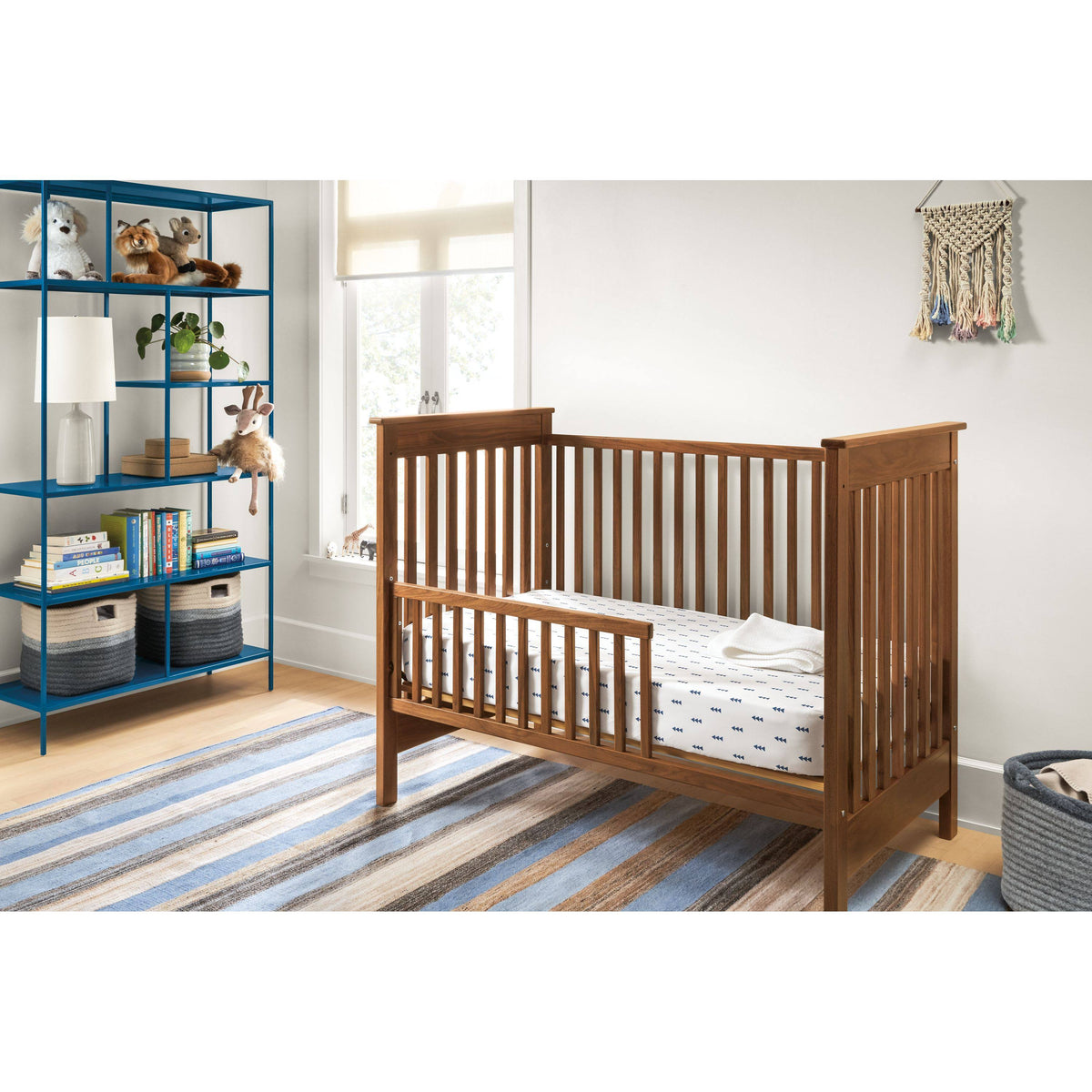 Modern Bookcase K4931