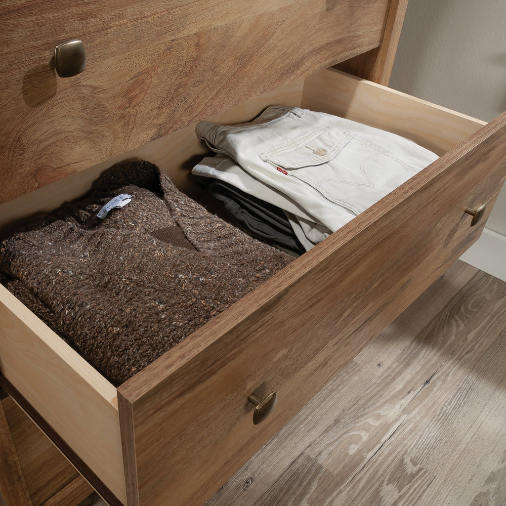 4 Drawer Dresser P641