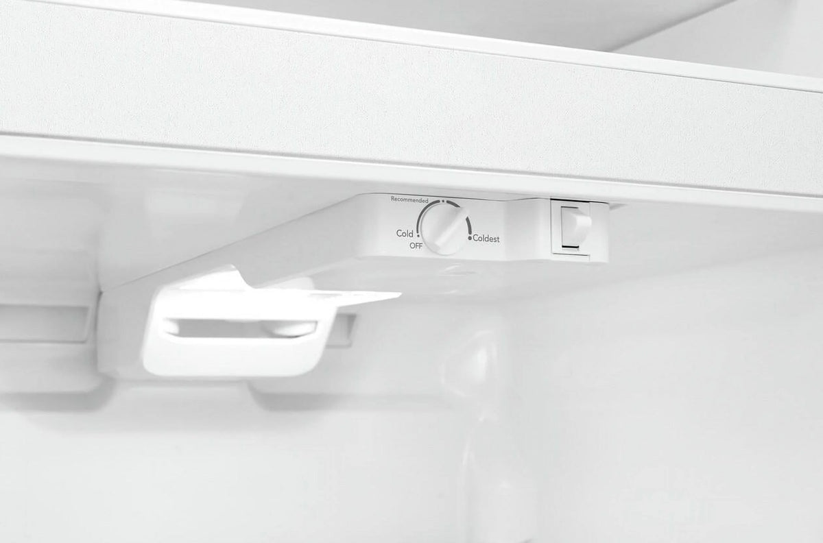 Top Freezer Freestanding Refrigerator K15046