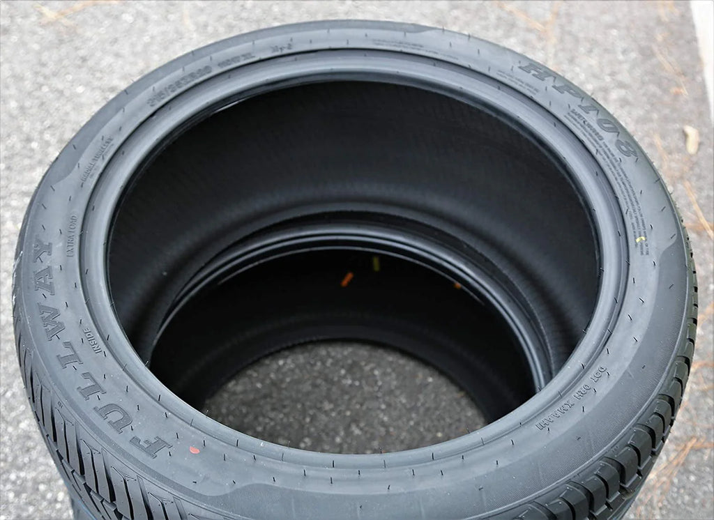 275/40R20 106V XL All Season Performance Tire C114857