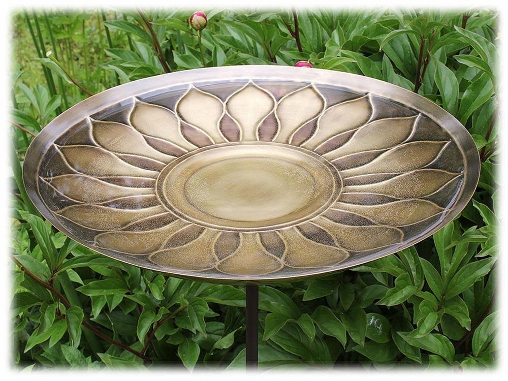 Brass Birdbath with Stake K98513