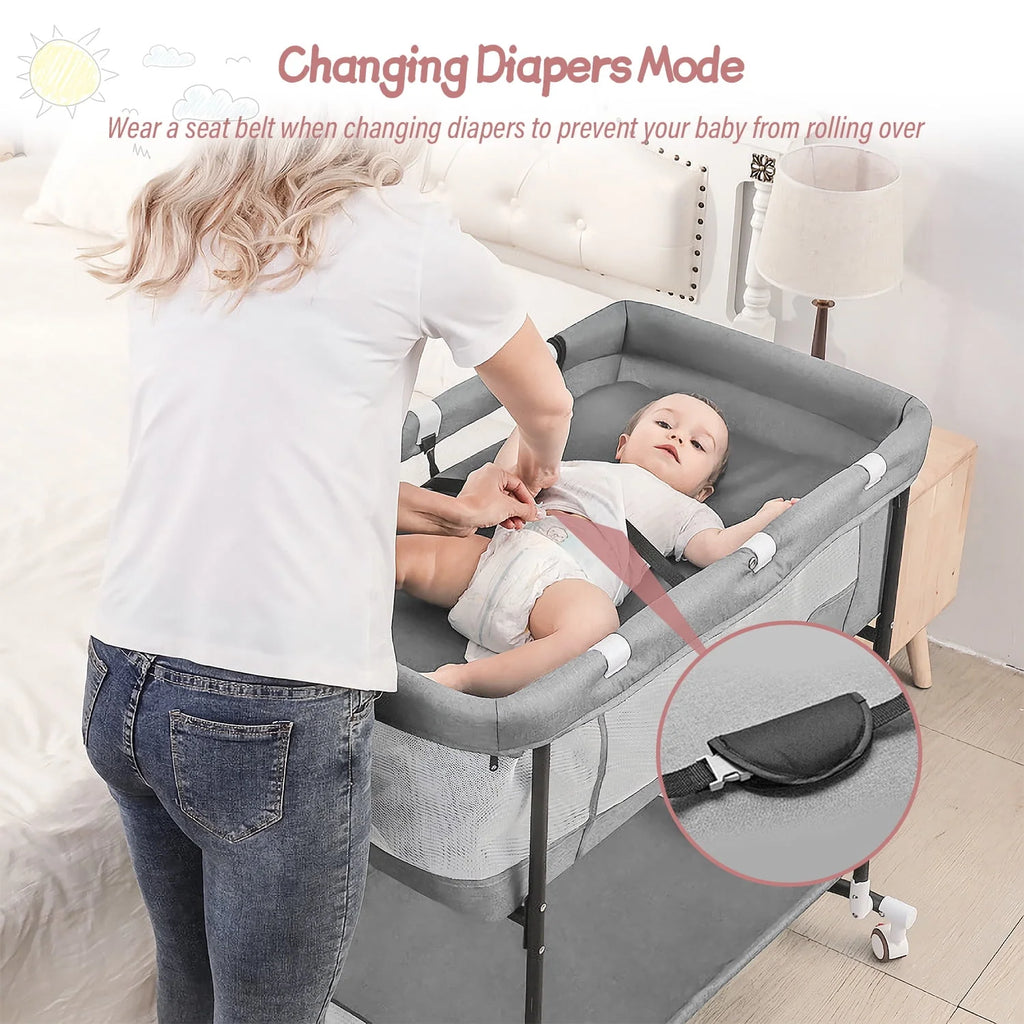Portable 4 in 1 Baby Bassinet with Mattress & Diaper Pad Z199631