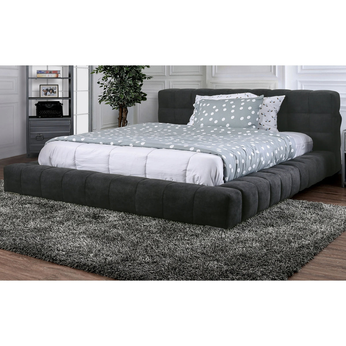 Grey Fabric USB Headboard California King Platform Bed O336