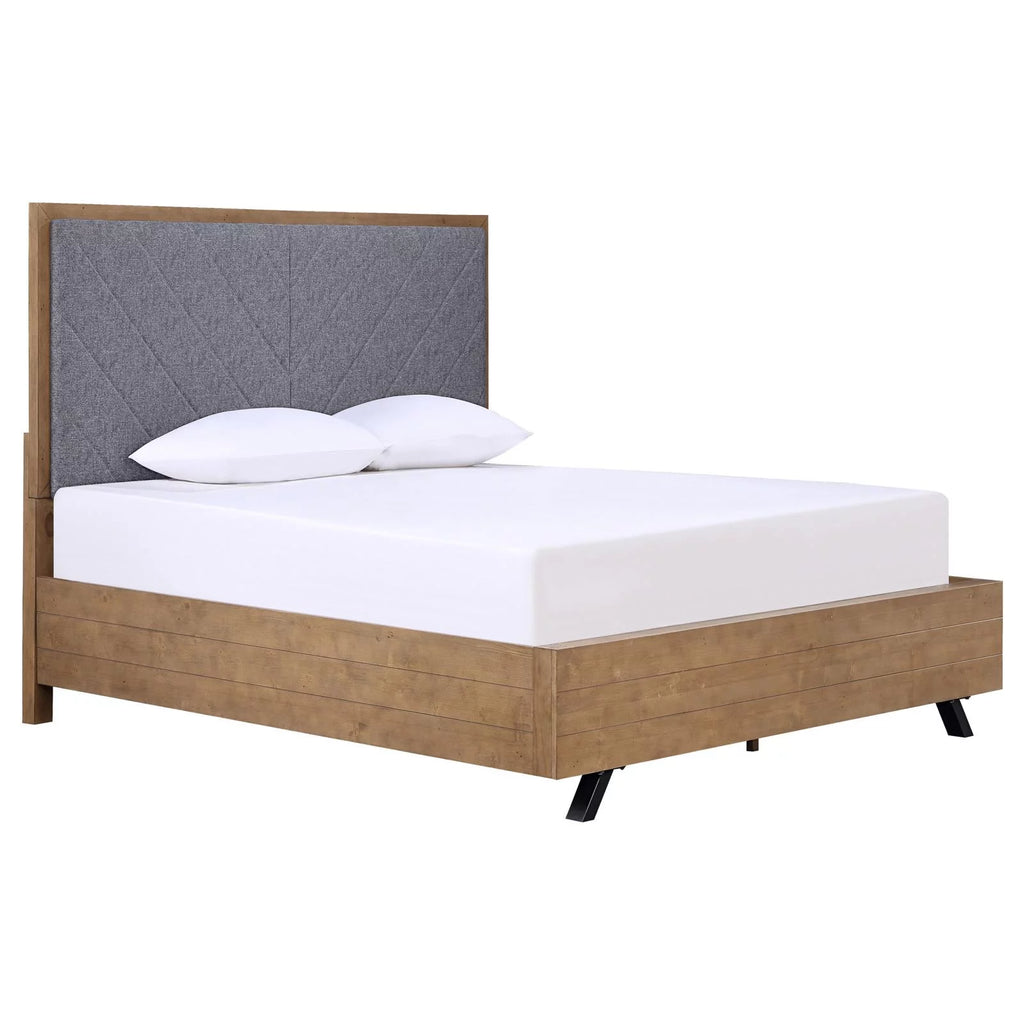 Fabric Upholstered Eastern King Panel Bed I135776