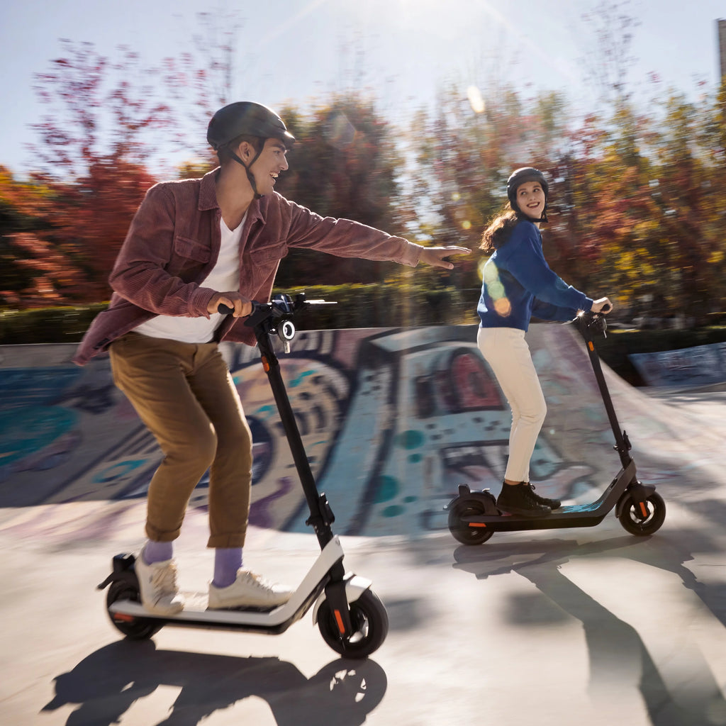 Electric Scooter 300W 25 Miles 17.4MPH Foldable Q1263