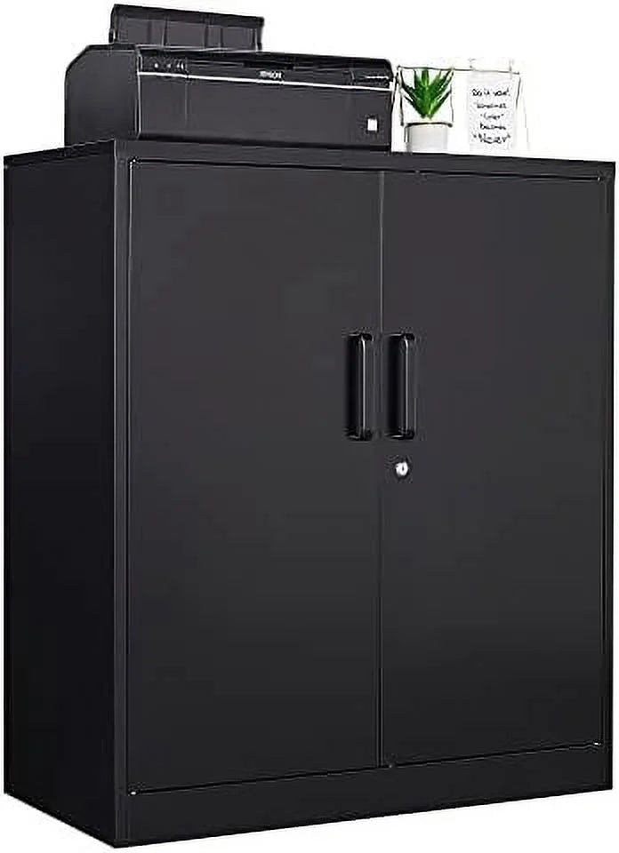 White Metal Cabinet with Locking Doors and 2 Adjustable Shelves Q5968
